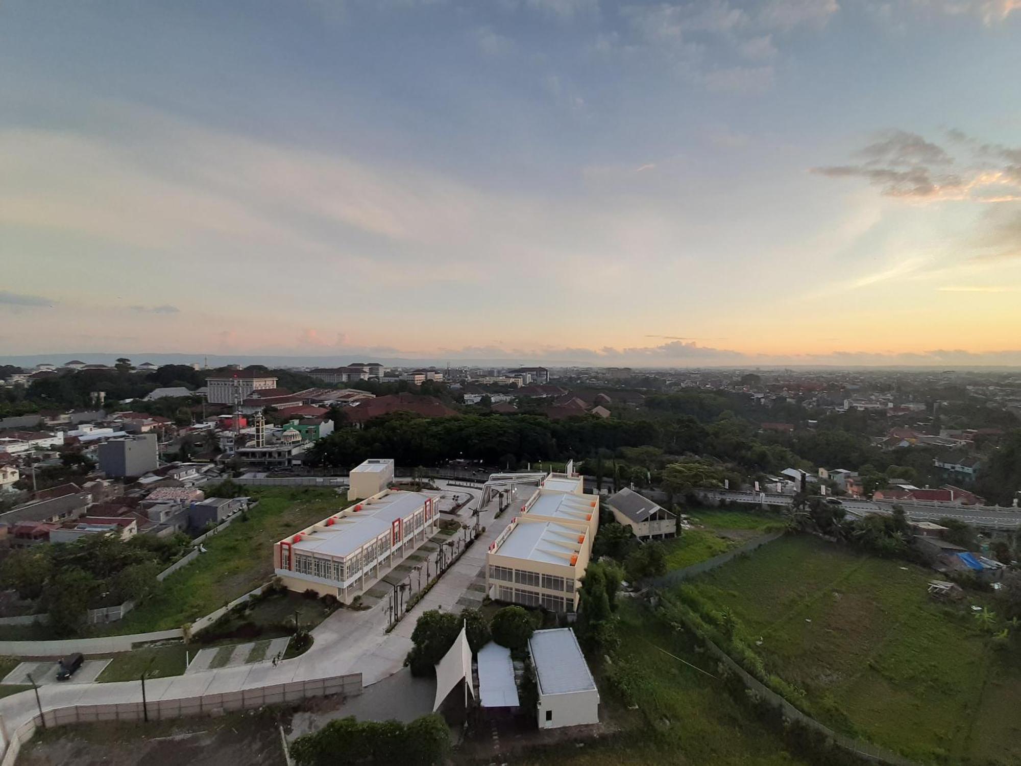 Apartemen Taman Melati Sinduadi By Nginap Sleman  Exteriör bild