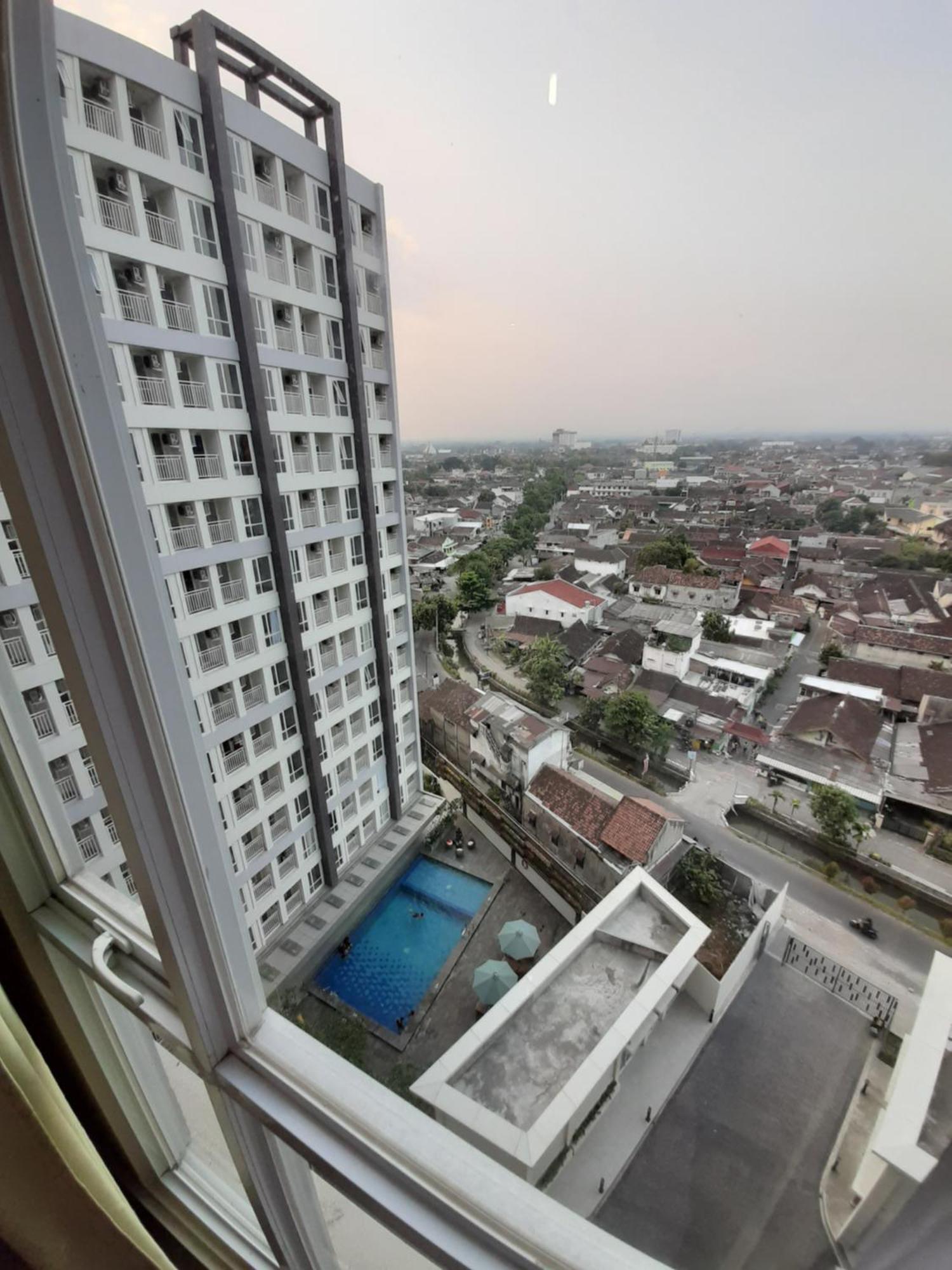 Apartemen Taman Melati Sinduadi By Nginap Sleman  Exteriör bild